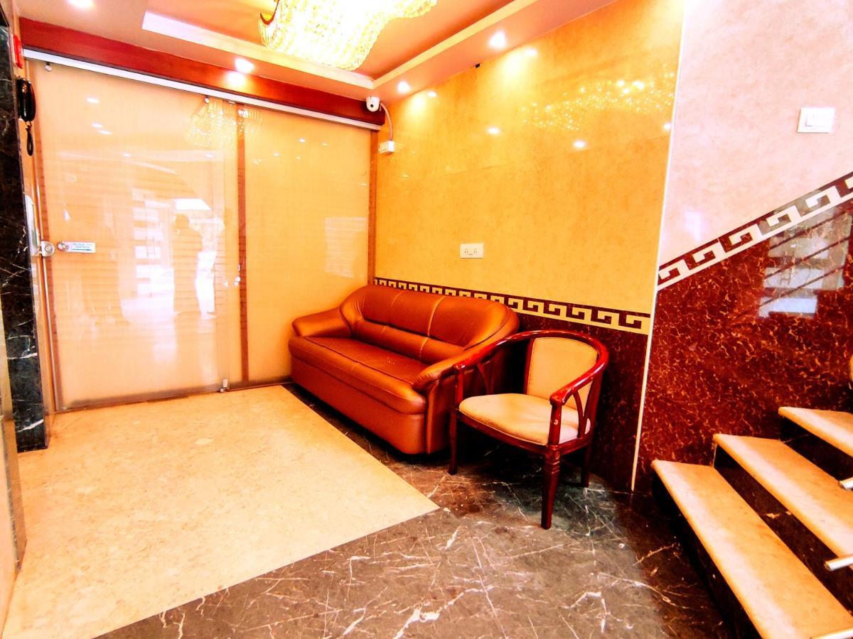 Hotel Yuvraj Signature Mysore Exterior foto